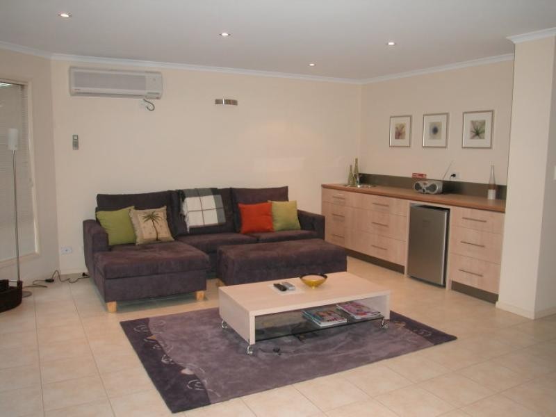 9 Giles Street ENCOUNTER BAY 5211, Encounter Bay SA 5211