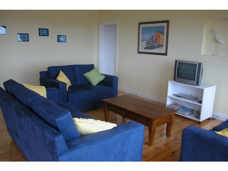 25 Clive  Avenue ENCOUNTER BAY 5211, Encounter Bay SA 5211