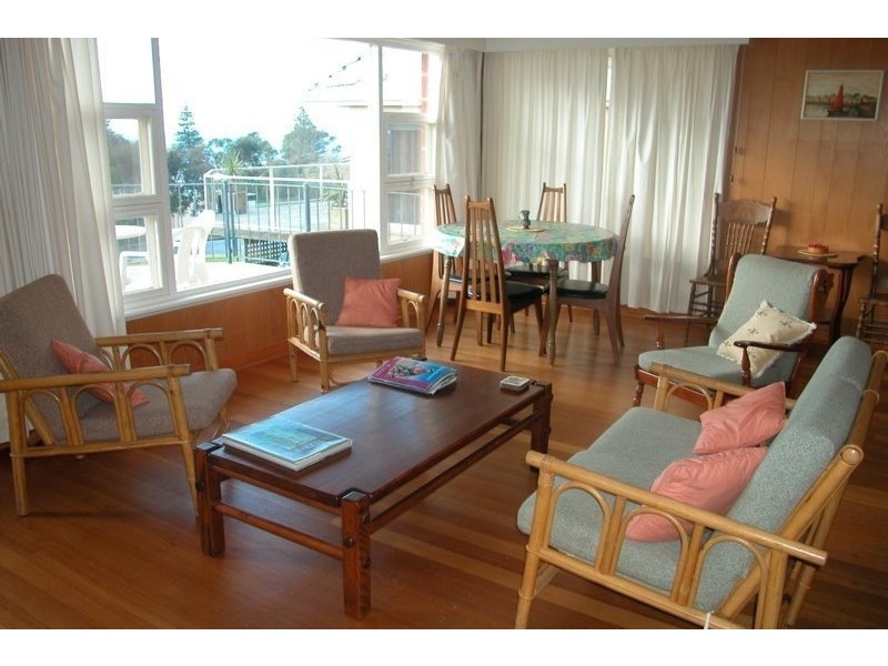 5 Cakebread  Road ENCOUNTER BAY 5211, Encounter Bay SA 5211