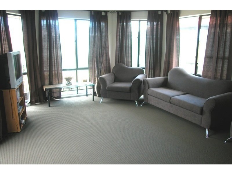 100 Matthew Flinders  Drive ENCOUNTER BAY 5211, Encounter Bay SA 5211
