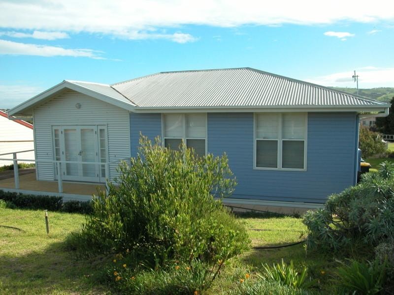 10 Barton  Street PORT ELLIOT 5212, Port Elliot SA 5212