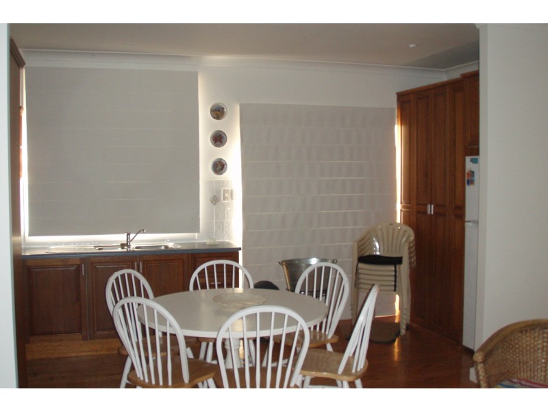 10 Barton  Street PORT ELLIOT 5212, Port Elliot SA 5212