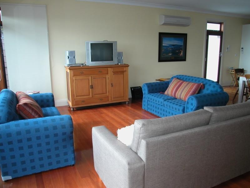 39 Nevin  Avenue ENCOUNTER BAY 5211, Encounter Bay SA 5211