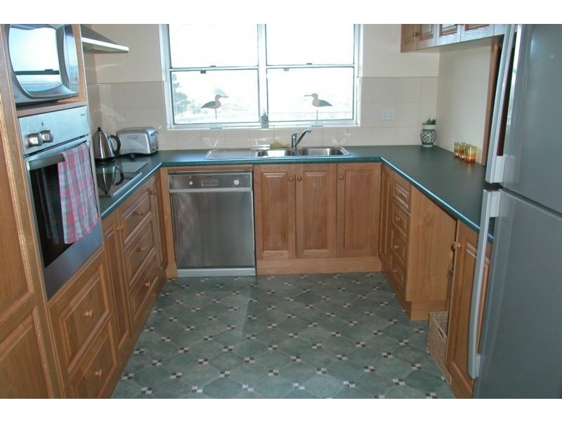 30 Cakebread  Road ENCOUNTER BAY 5211, Encounter Bay SA 5211