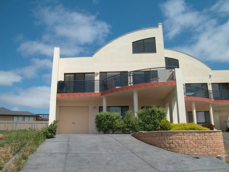 3 Thompson  Court ENCOUNTER BAY 5211, Encounter Bay SA 5211