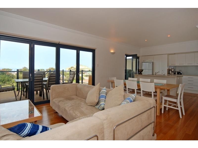 18 Kirby Street ENCOUNTER BAY 5211, Encounter Bay SA 5211