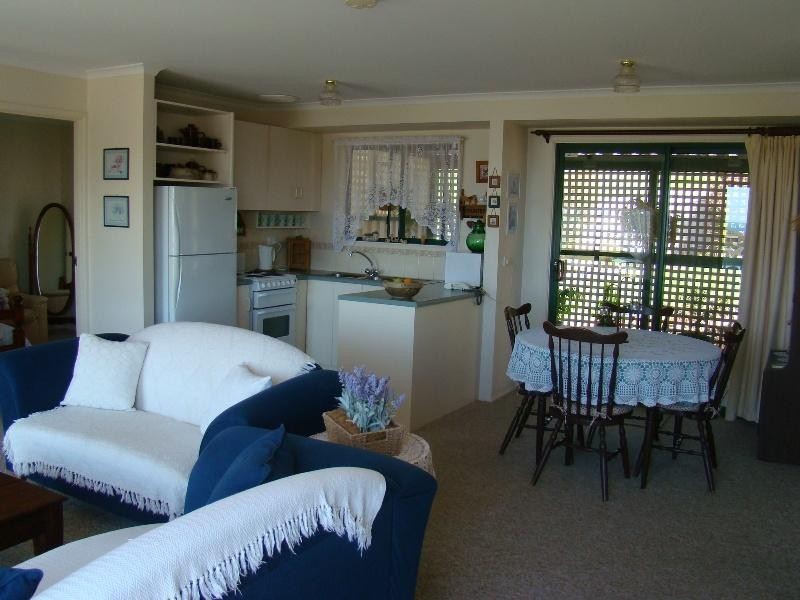 8 Pilot  Court ENCOUNTER BAY 5211, Encounter Bay SA 5211