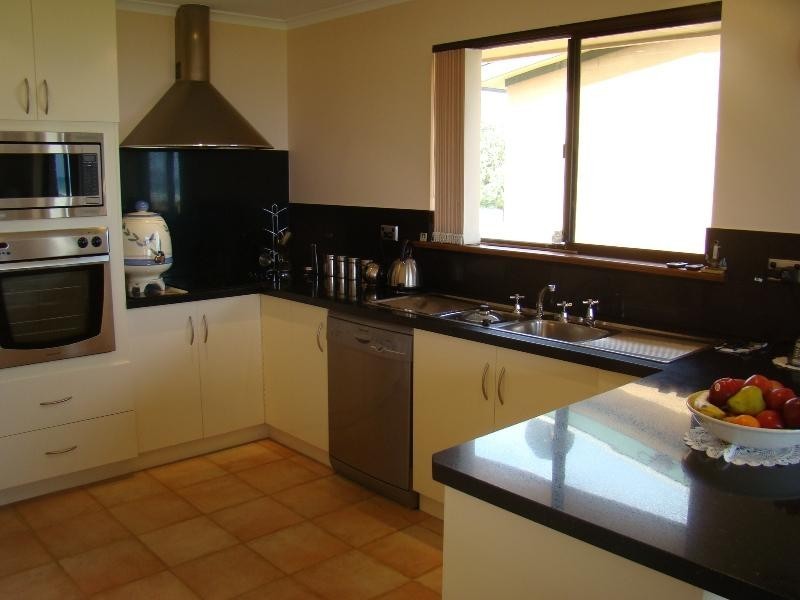 76 Esplanade  MIDDLETON 5213, Middleton SA 5213