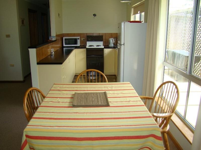 10 Harpoon Avenue ENCOUNTER BAY 5211, Encounter Bay SA 5211