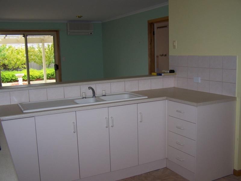 2 Encounter Terrace ENCOUNTER BAY 5211, Encounter Bay SA 5211