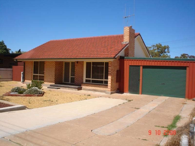 223 Jenkins Avenue WHYALLA STUART 5608, Whyalla Stuart SA 5608