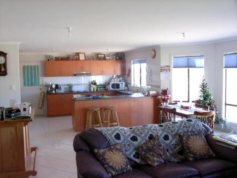 4 Seacliff  Road STANSBURY 5582, Stansbury SA 5582