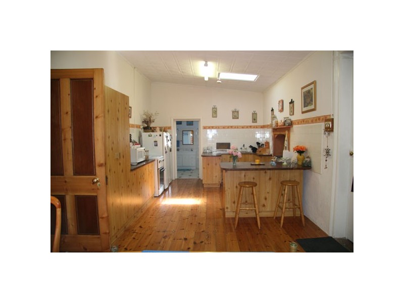 8 Cross  Street EDITHBURGH 5583, Edithburgh SA 5583