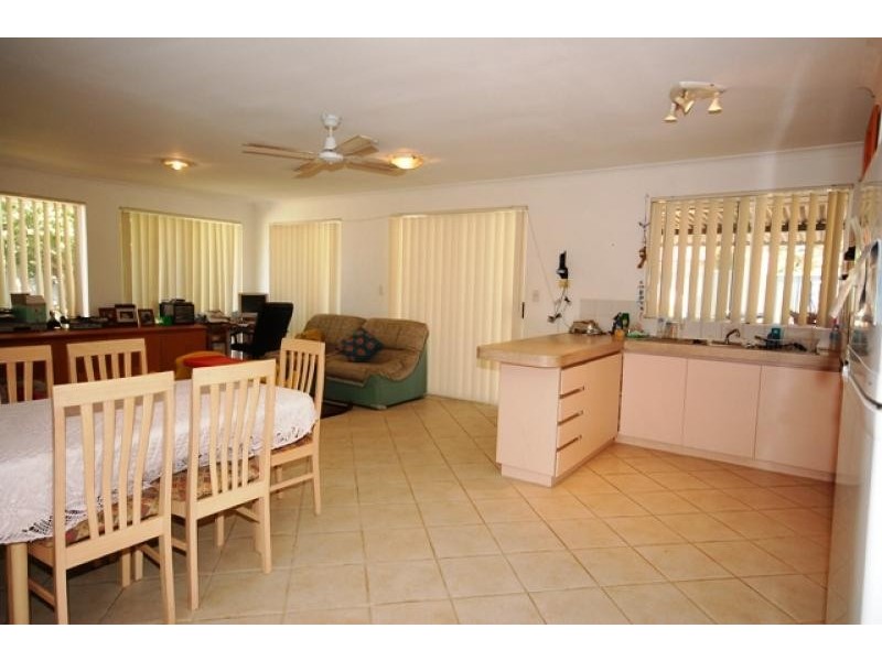 11  Canopy  Court BANKSIA GROVE 6031, Banksia Grove WA 6031
