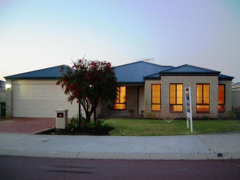 87  Clarkson  Avenue TAPPING 6065, Tapping WA 6065