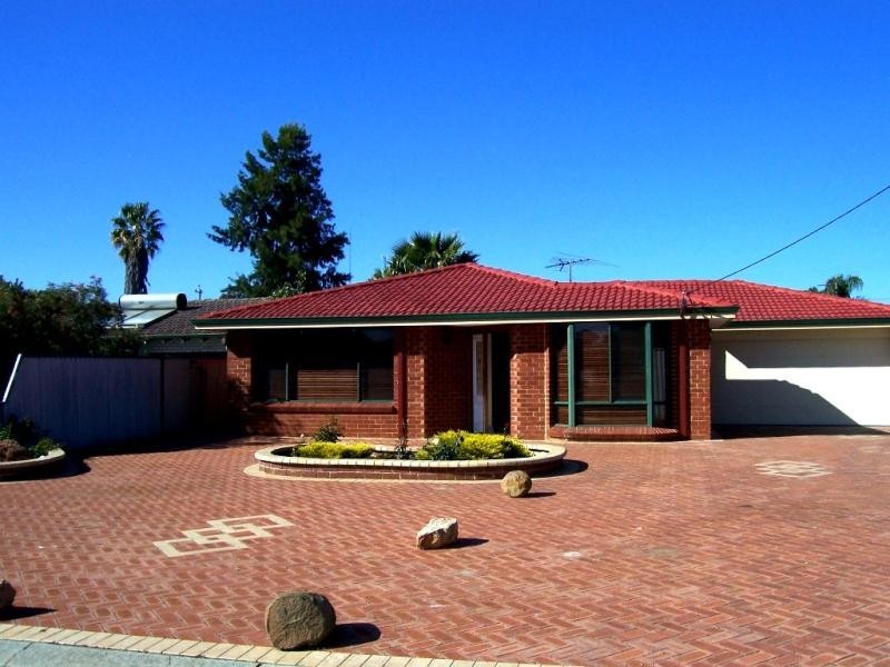 11 Galeru Place WANNEROO 6065, Wanneroo WA 6065