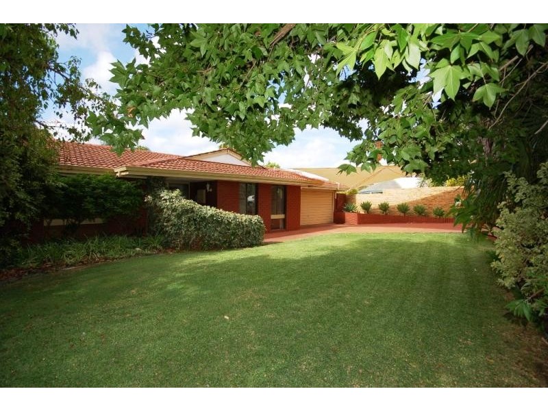 17 Mundi  Place WANNEROO 6065, Wanneroo WA 6065