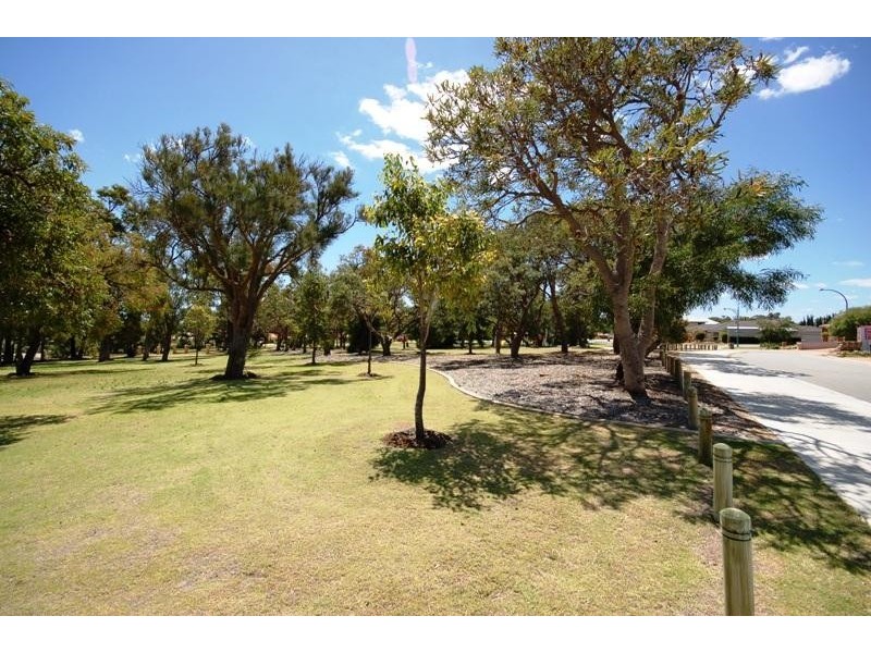 25 Roslin Road WANNEROO 6065, Wanneroo WA 6065