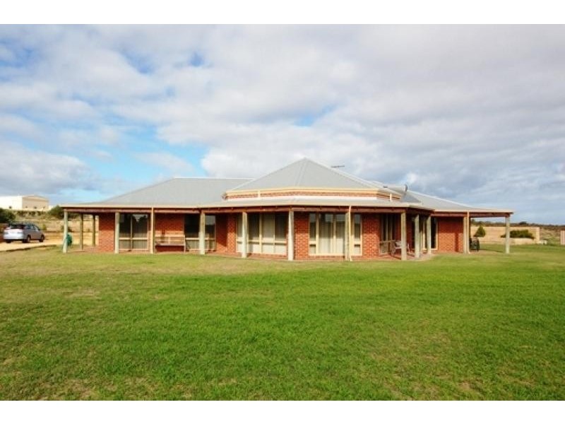 191 Darch Trail GABBADAH 6041, Gabbadah WA 6041