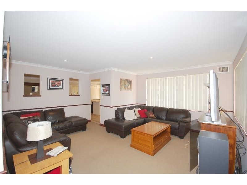 2 Tweed Road WANNEROO 6065, Wanneroo WA 6065