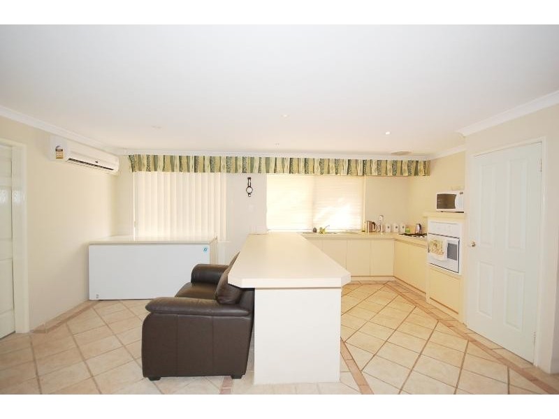 2 Tweed Road WANNEROO 6065, Wanneroo WA 6065