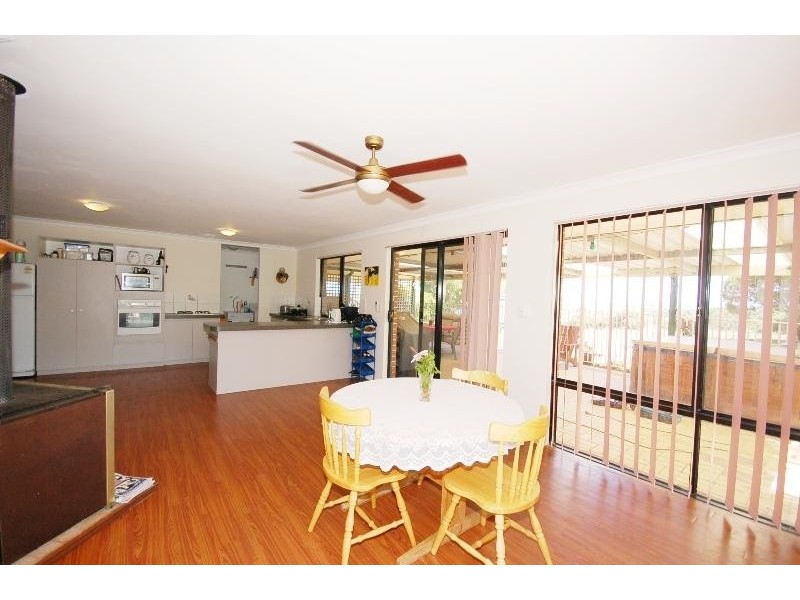 35 Sandalwood Road GABBADAH 6041, Gabbadah WA 6041