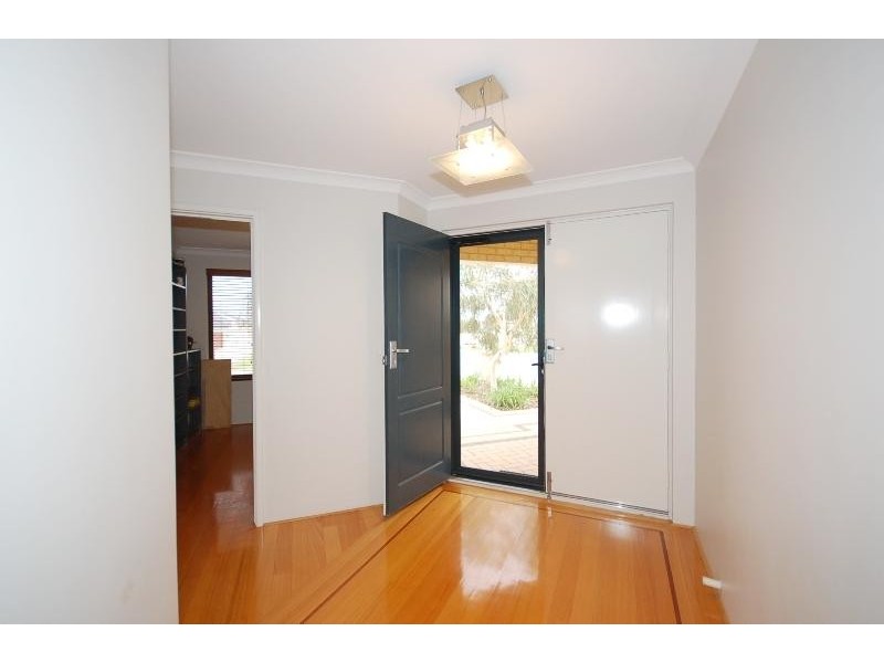 9 Trent Bridge Avenue MADELEY 6065, Madeley WA 6065