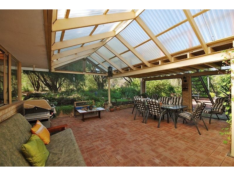 4 Springpark  Trail CARRAMAR 6031, Carramar WA 6031