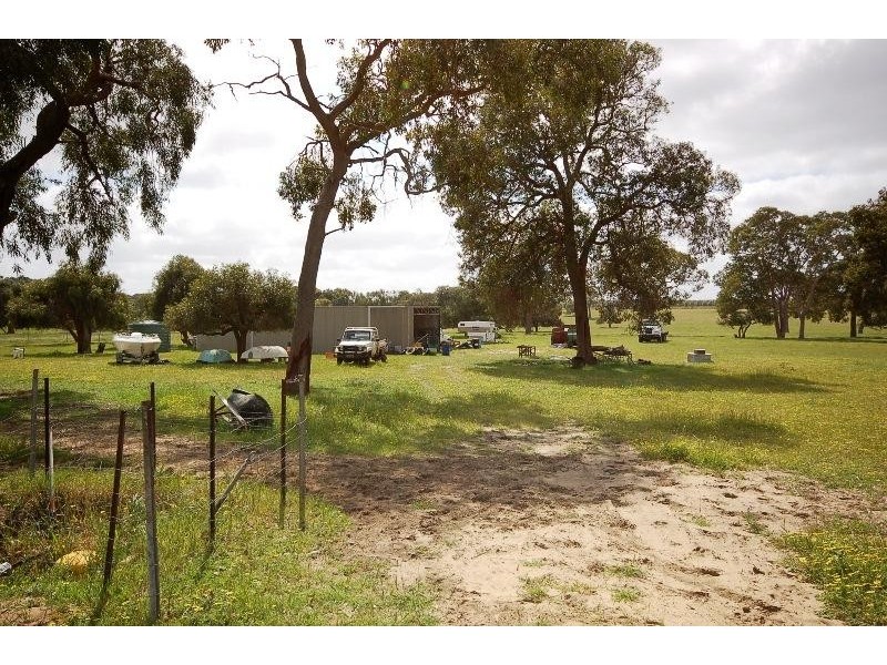 116 Rangeview Drive, Wanerie WA 6503