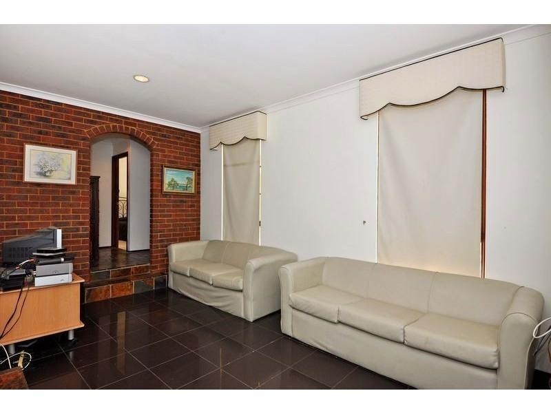 76 Tranquil Drive, Carramar WA 6031