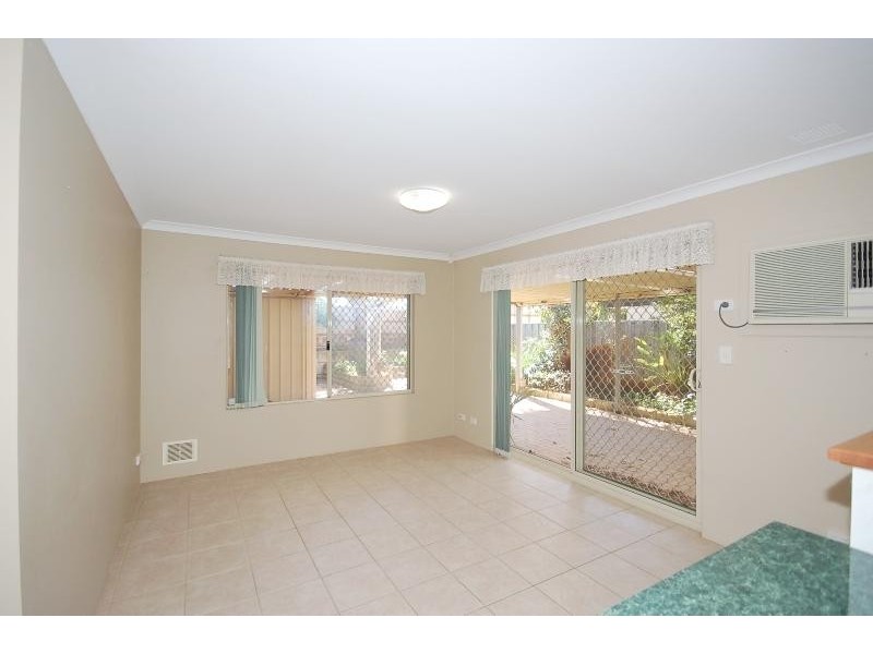 25 Valley Views Road, Landsdale WA 6065
