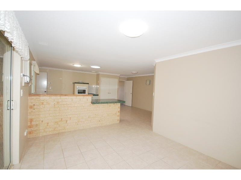 25 Valley Views Road, Landsdale WA 6065