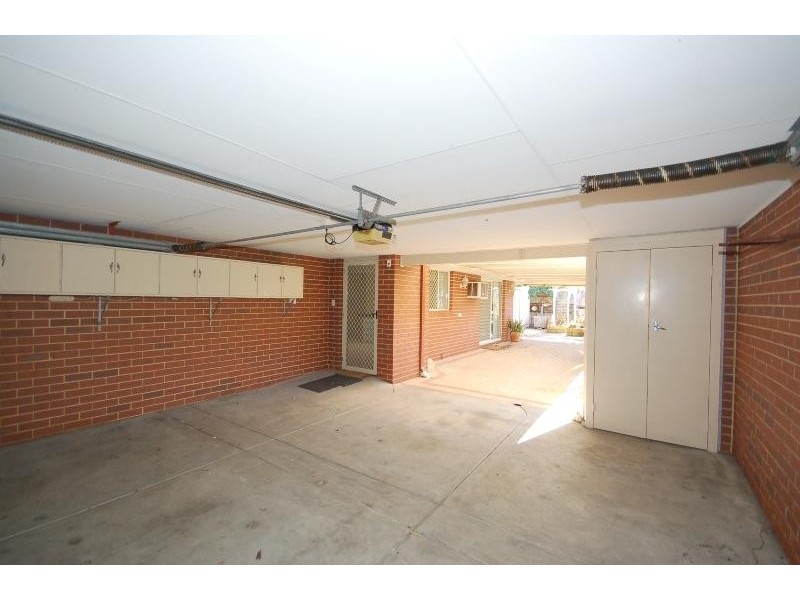 25 Valley Views Road, Landsdale WA 6065