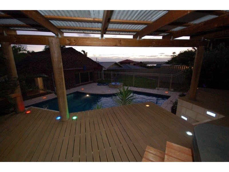 28 Lalina Way, Wanneroo WA 6065