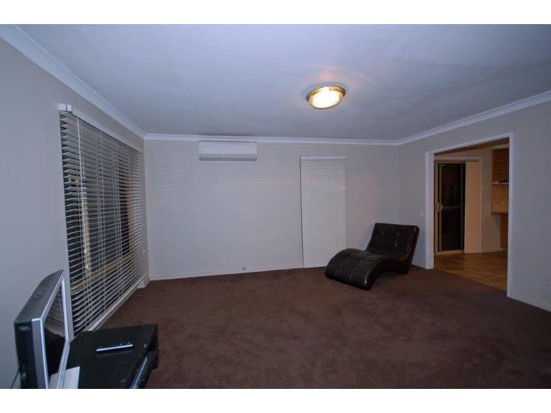28 Lalina Way, Wanneroo WA 6065
