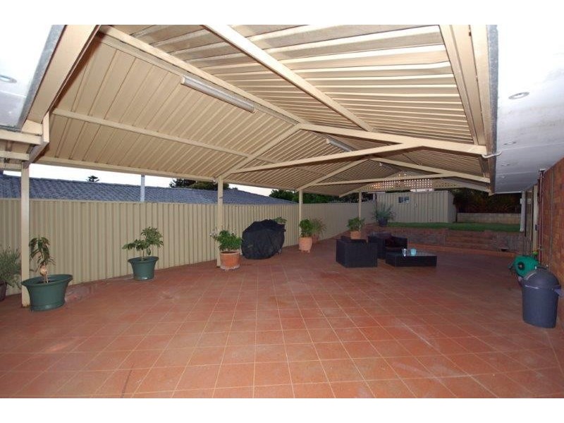 28 Lalina Way, Wanneroo WA 6065
