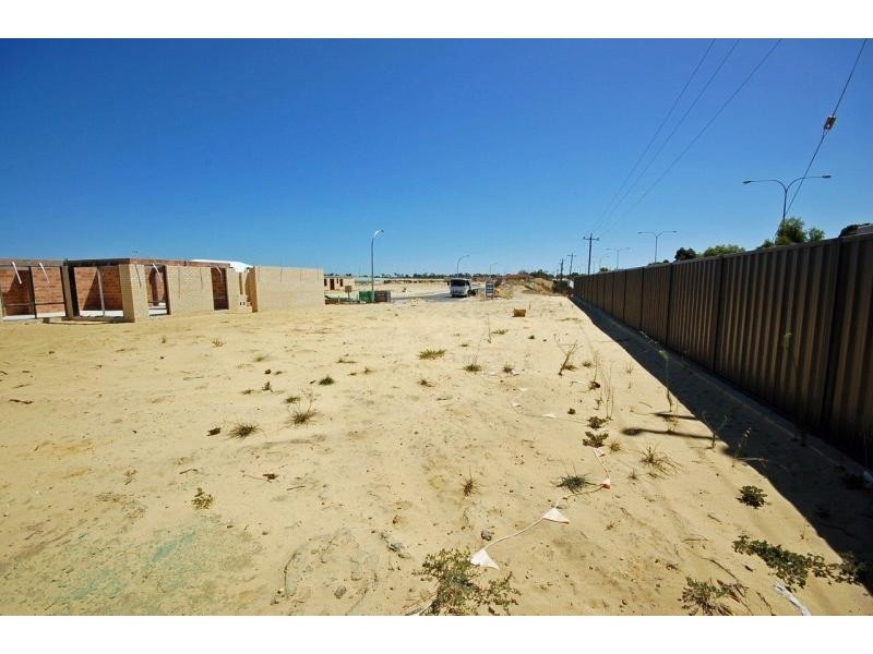 32 Andromeda  Loop, Landsdale WA 6065