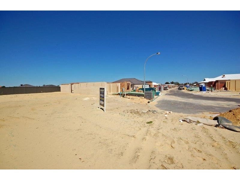 32 Andromeda  Loop, Landsdale WA 6065