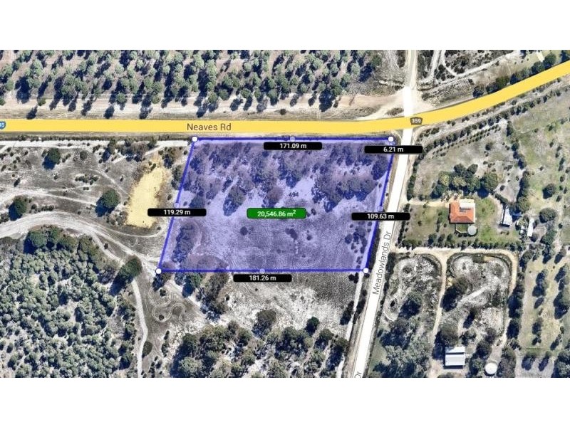 494 Neaves Road, Mariginiup WA 6078