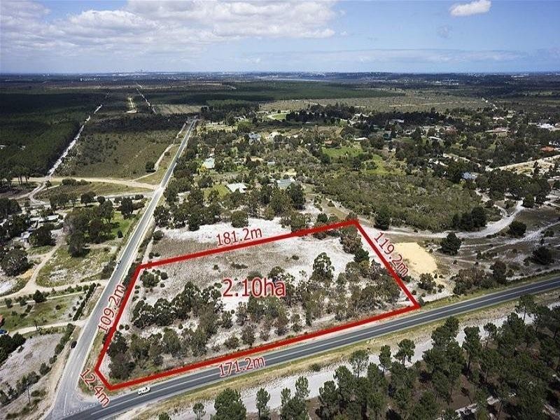 494 Neaves Road, Mariginiup WA 6078