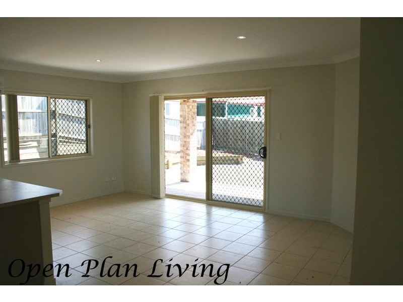 11 Jo-Ann Miller Drive, Collingwood Park QLD 4301