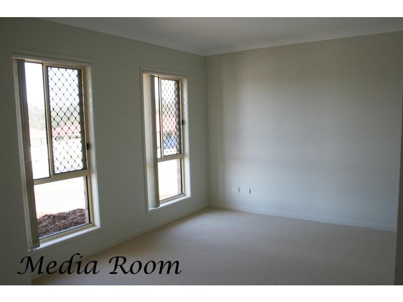 11 Jo-Ann Miller Drive, Collingwood Park QLD 4301