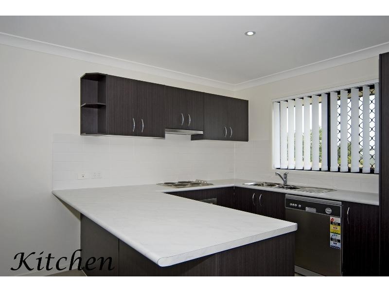 2 Sea Eagle  Drive, Lowood QLD 4311