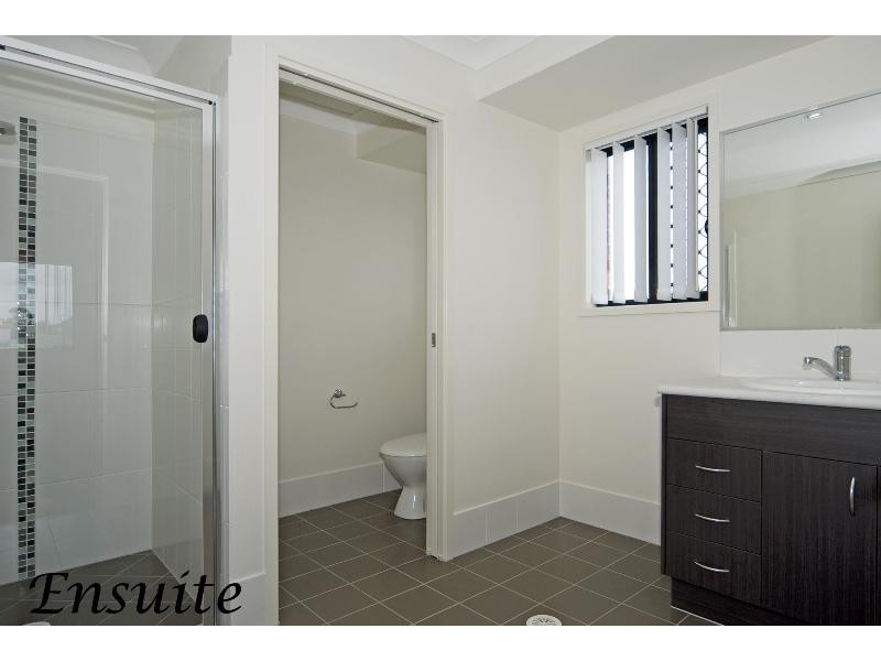 2 Sea Eagle  Drive, Lowood QLD 4311