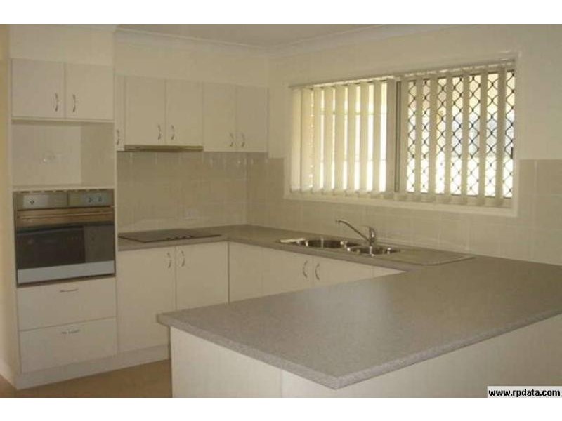 5 Homestead Place BRASSALL 4305, Brassall QLD 4305