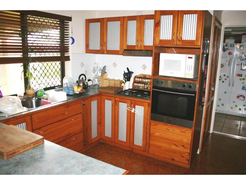 79 Chubb Street ONE MILE 4305, One Mile QLD 4305