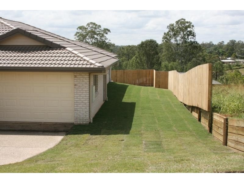 13 Armani Place WULKURAKA 4305, Wulkuraka QLD 4305