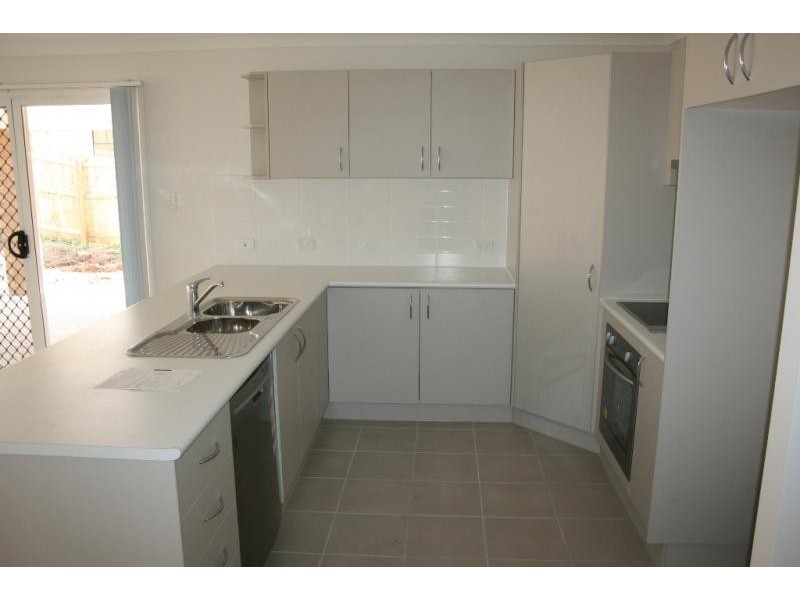 13 Armani Avenue WULKURAKA 4305, Wulkuraka QLD 4305