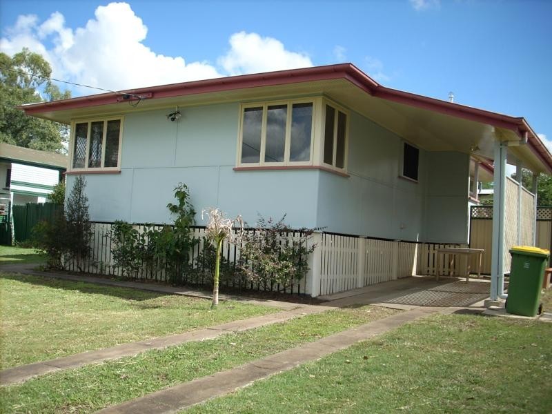 23 Peacock Street ONE MILE 4305, One Mile QLD 4305