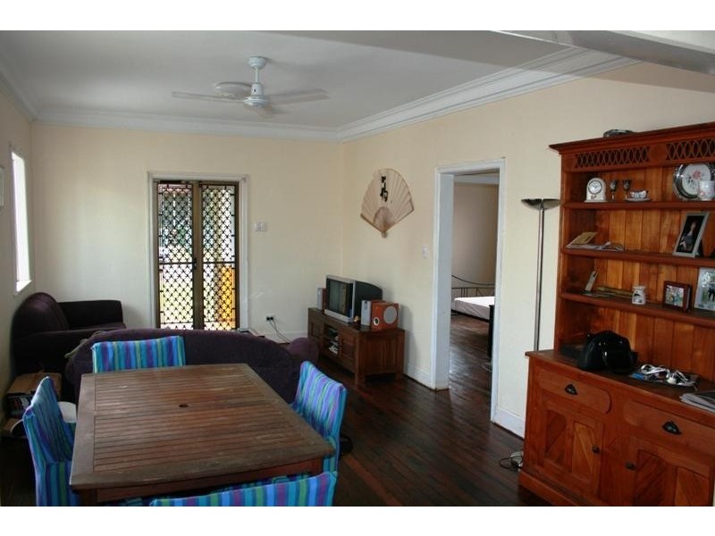 23 Vineyard Street ONE MILE 4305, One Mile QLD 4305